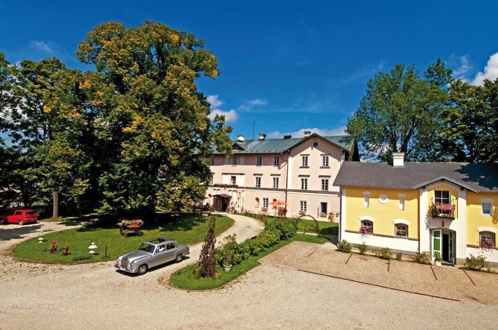 Schlosshotel Zamek Zdíkov 외부 사진